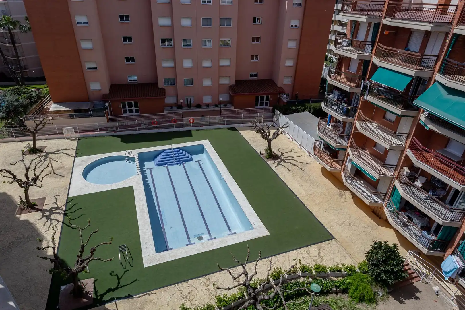 Schwimmbecken von Dachboden zum Verkauf in Vila-seca mit Terrasse und Schwimmbad