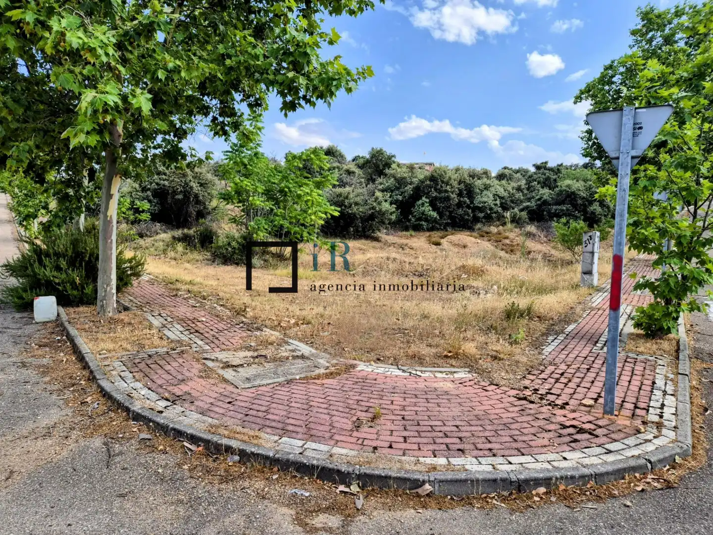 Terreny residencial en venda a Los Cigarrales - La Bastida