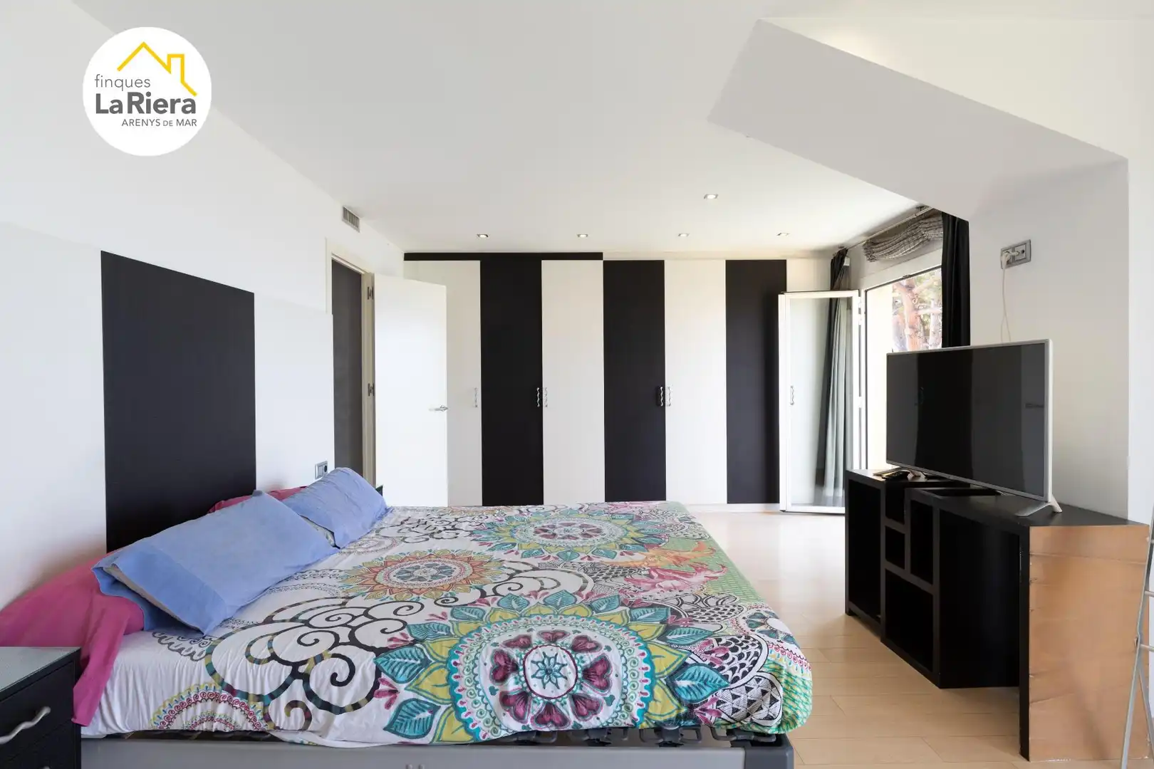 Habitación de Casa o chalet en venta en Arenys de Mar con Aire acondicionado, Calefacción y Jardín privado