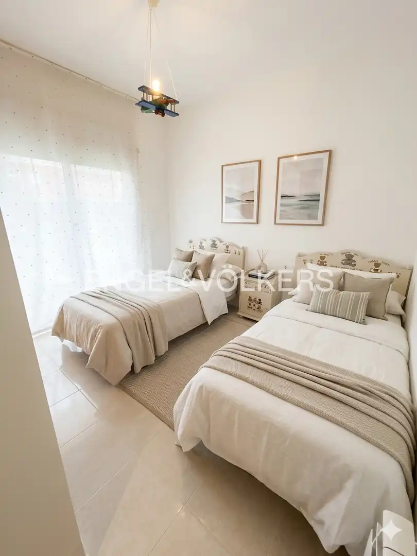 Habitación de Piso en venta en Cubelles con Aire acondicionado, Calefacción y Jardín privado