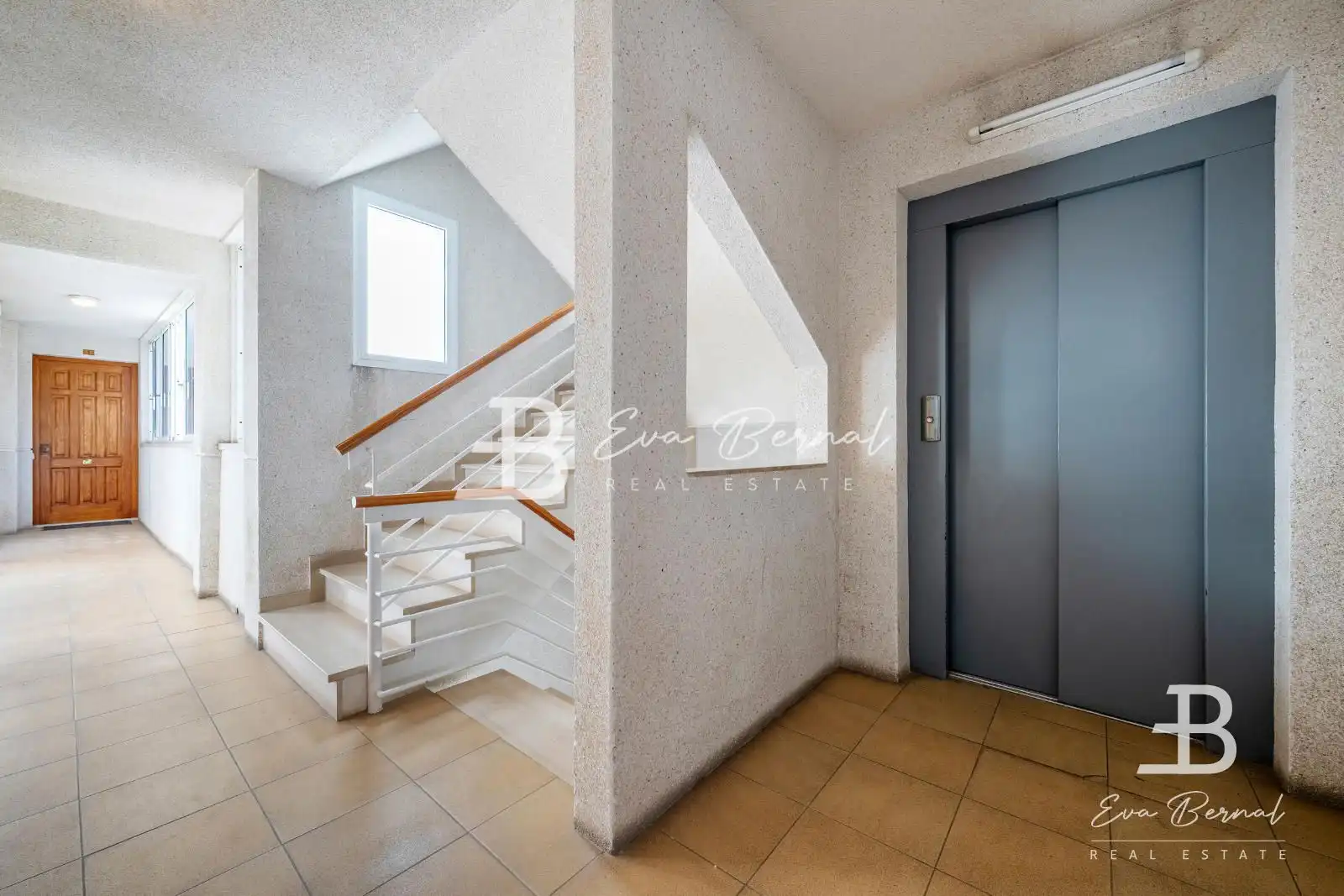 Wohnung zum Verkauf in Vila-seca mit Klimaanlage, Heizung und Terrasse