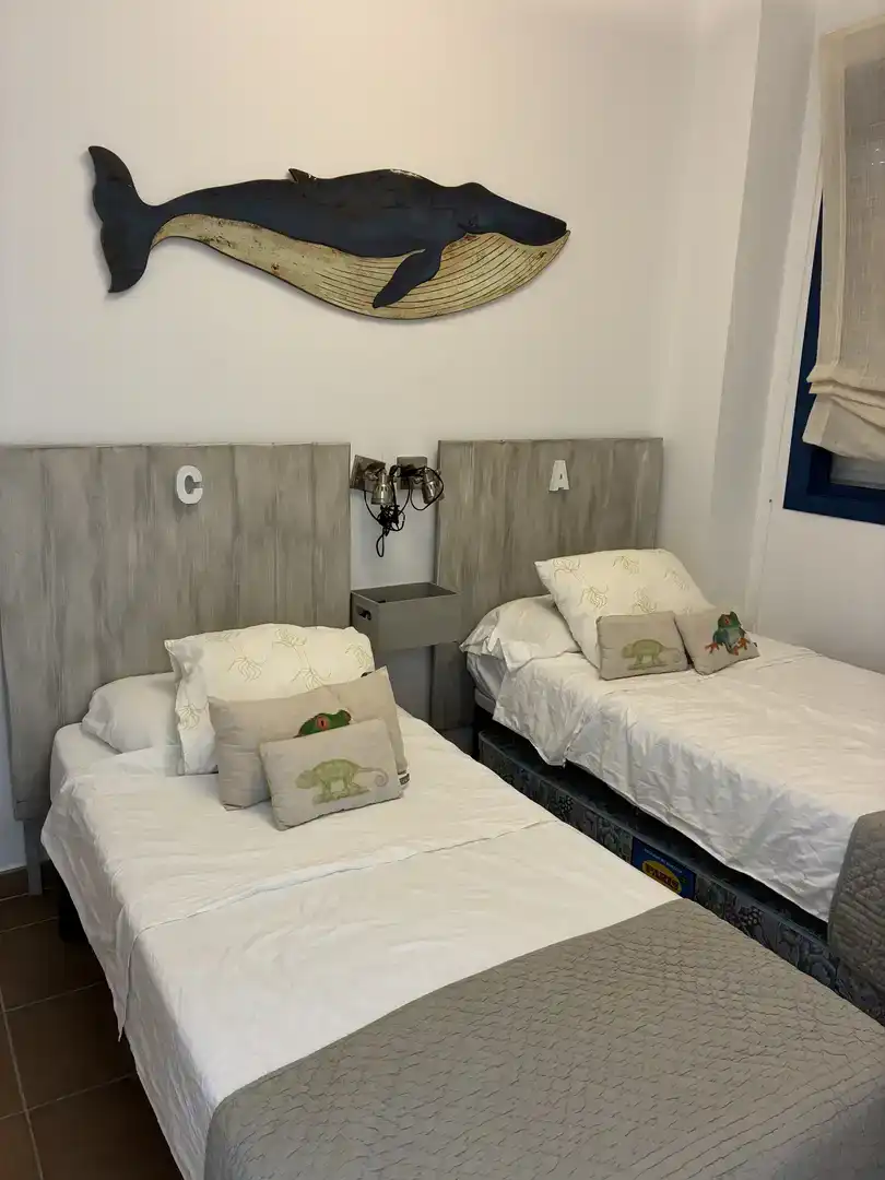 Habitación de Dúplex de alquiler en Rota con Aire acondicionado, Jardín privado y Piscina