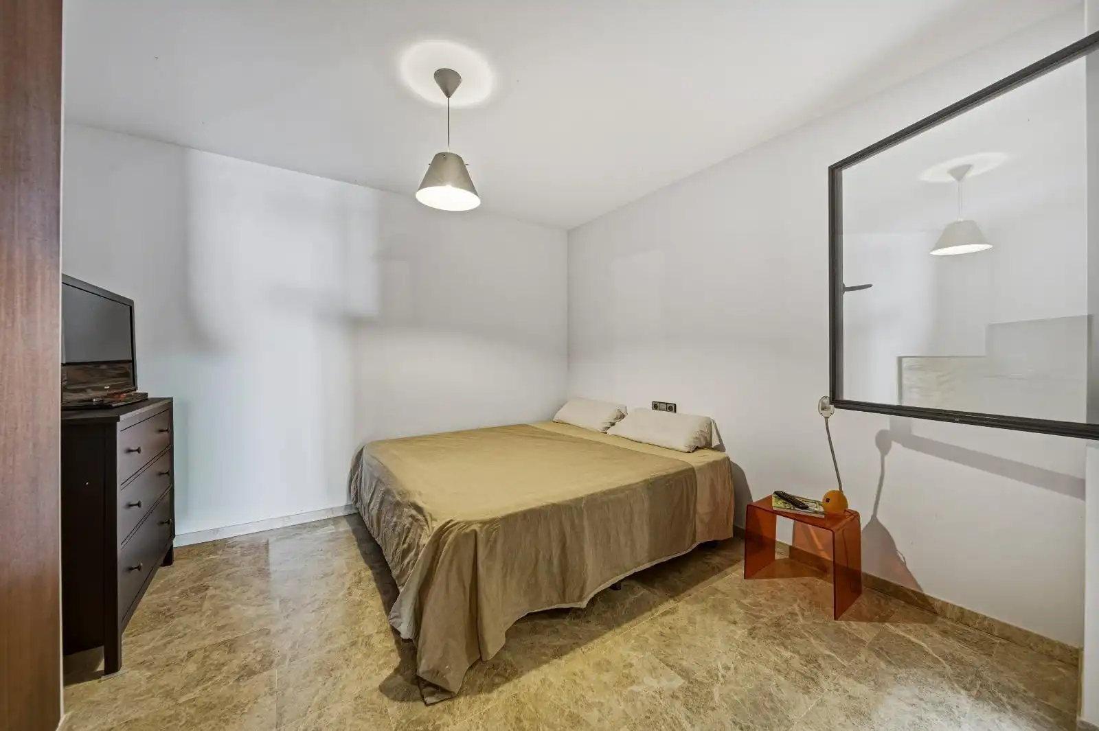 Dormitori de Planta baixa de lloguer en Palamós amb Aire condicionat, Terrassa i Moblat