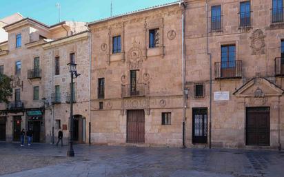 Vista exterior de Casa o xalet en venda en Salamanca Capital amb Terrassa i Piscina