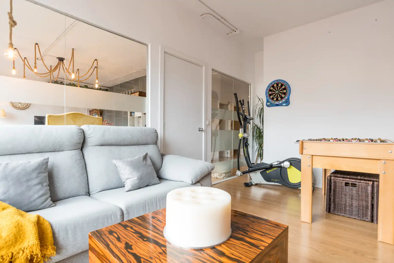 Sala de estar de Nave industrial en venta en Madrid
