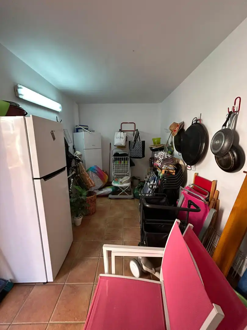 Einfamilien-Reihenhaus zum Verkauf in Cullera mit Klimaanlage, Terrasse und Möbliert