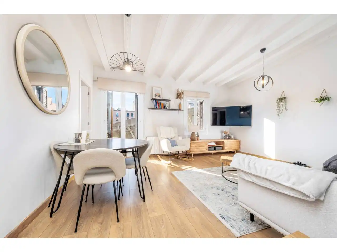 Piso con terraza en venta en Calle Atlàntida, imagen 5