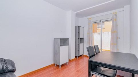 Foto 2 de Piso en venta en La Zubia Ciudad, La Zubia