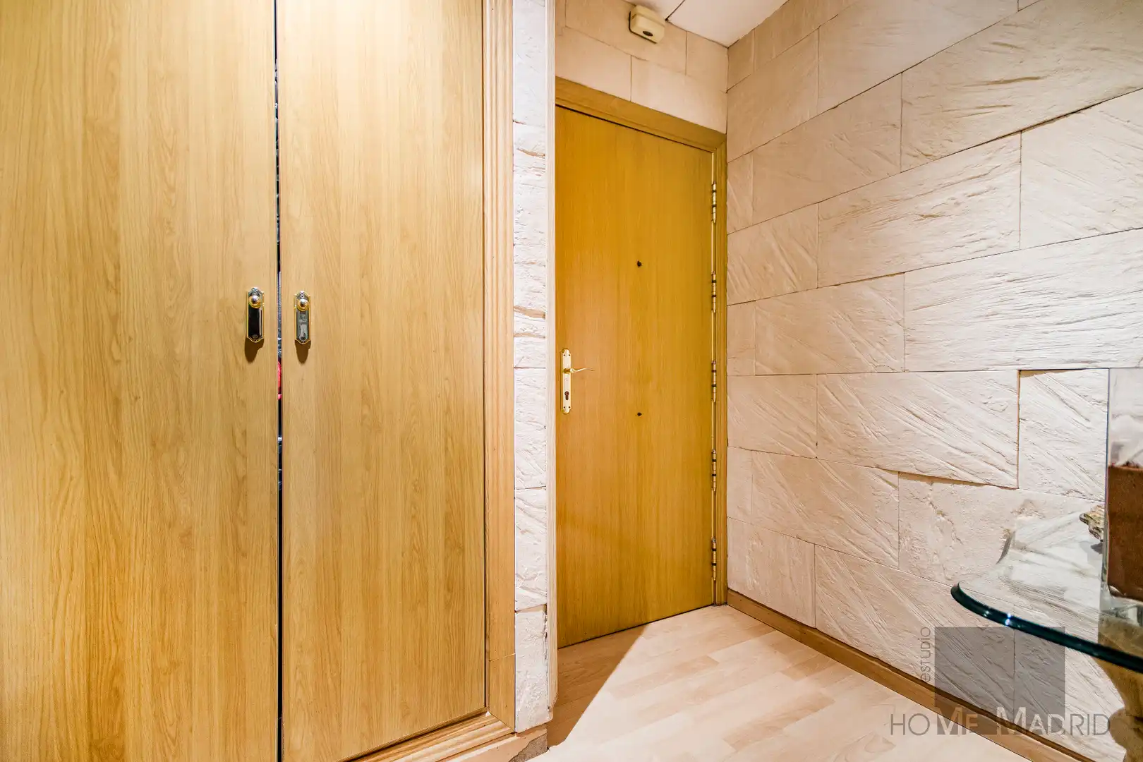 Wohnung zum Verkauf in Madrid mit Klimaanlage und Heizung