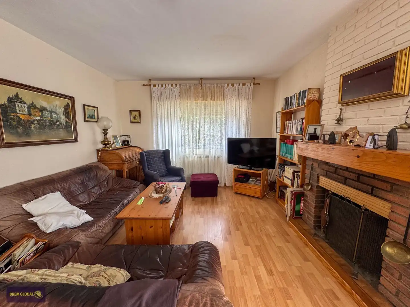Living room of Houses for sale in La Cabrera  with Private garden, Terrace and Swimming Pool
