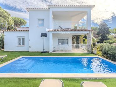 Villa avec balcon à vendre à Noguera 5