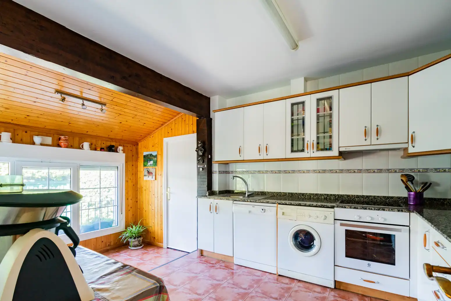 Cocina de Casa o chalet en venta en Ayegui / Aiegi con Calefacción, Trastero y Piscina