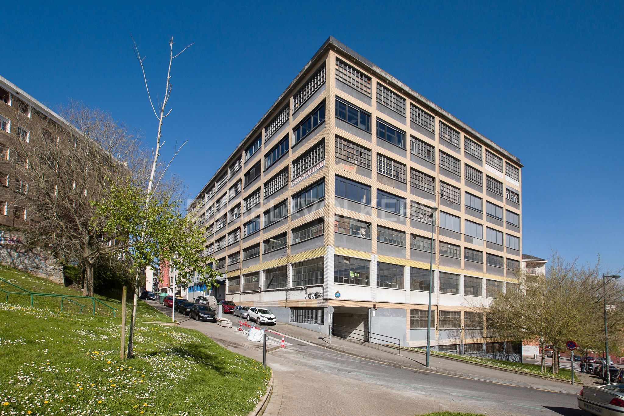 Vista exterior de Residencial en venda en Bilbao 