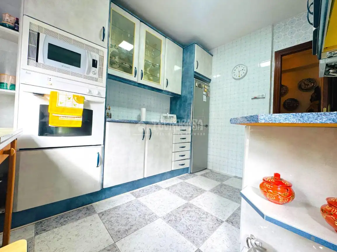 Küche von Wohnung zum Verkauf in Talavera de la Reina mit Klimaanlage und Heizung