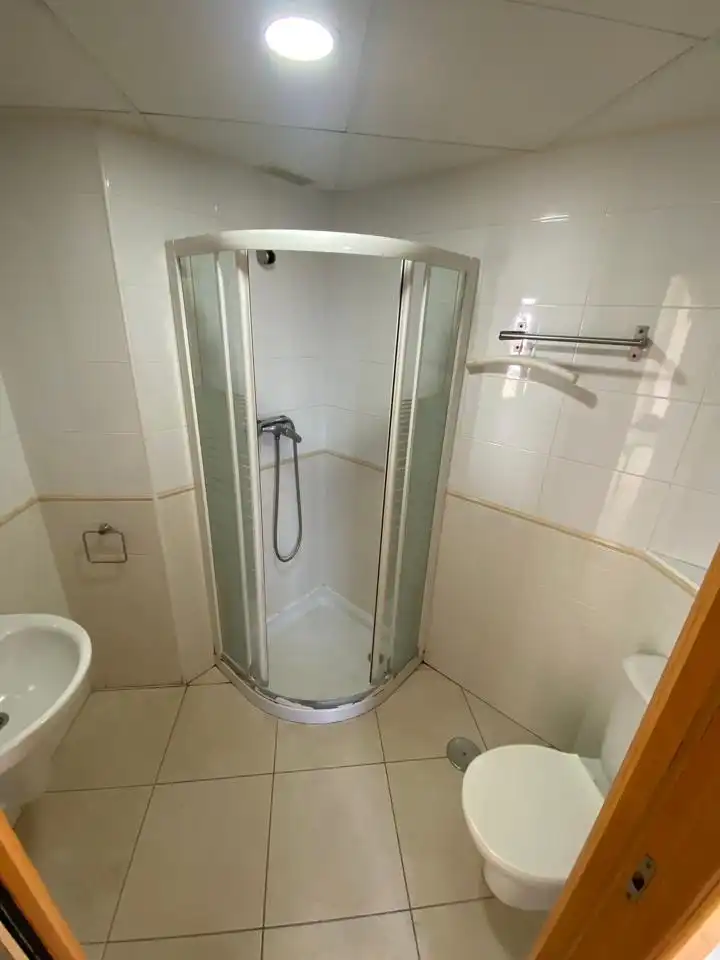 Bany de Pis en venda en Vélez-Málaga amb Terrassa, Traster i Piscina comunitària