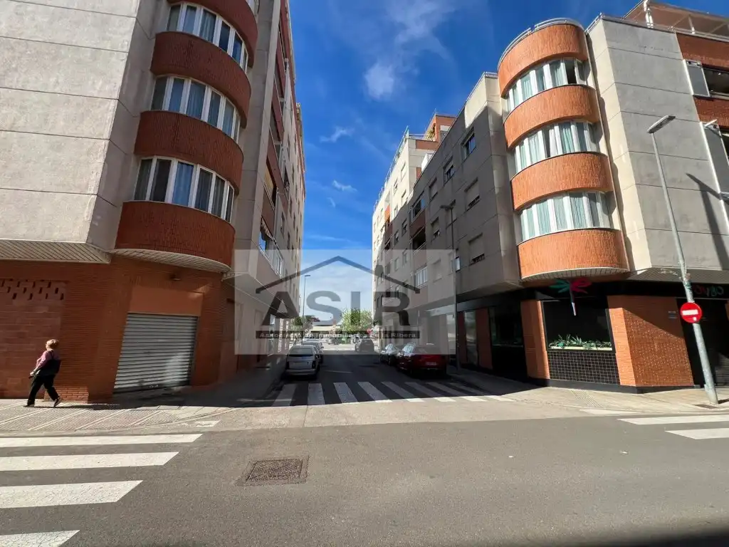 Exterior view of Garage for sale in Alzira