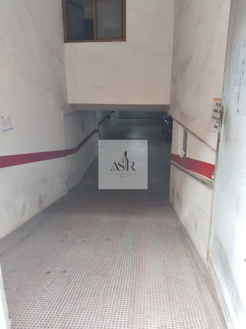 Einzelparkplatz zur Miete in Casc Urbà, imagen 7