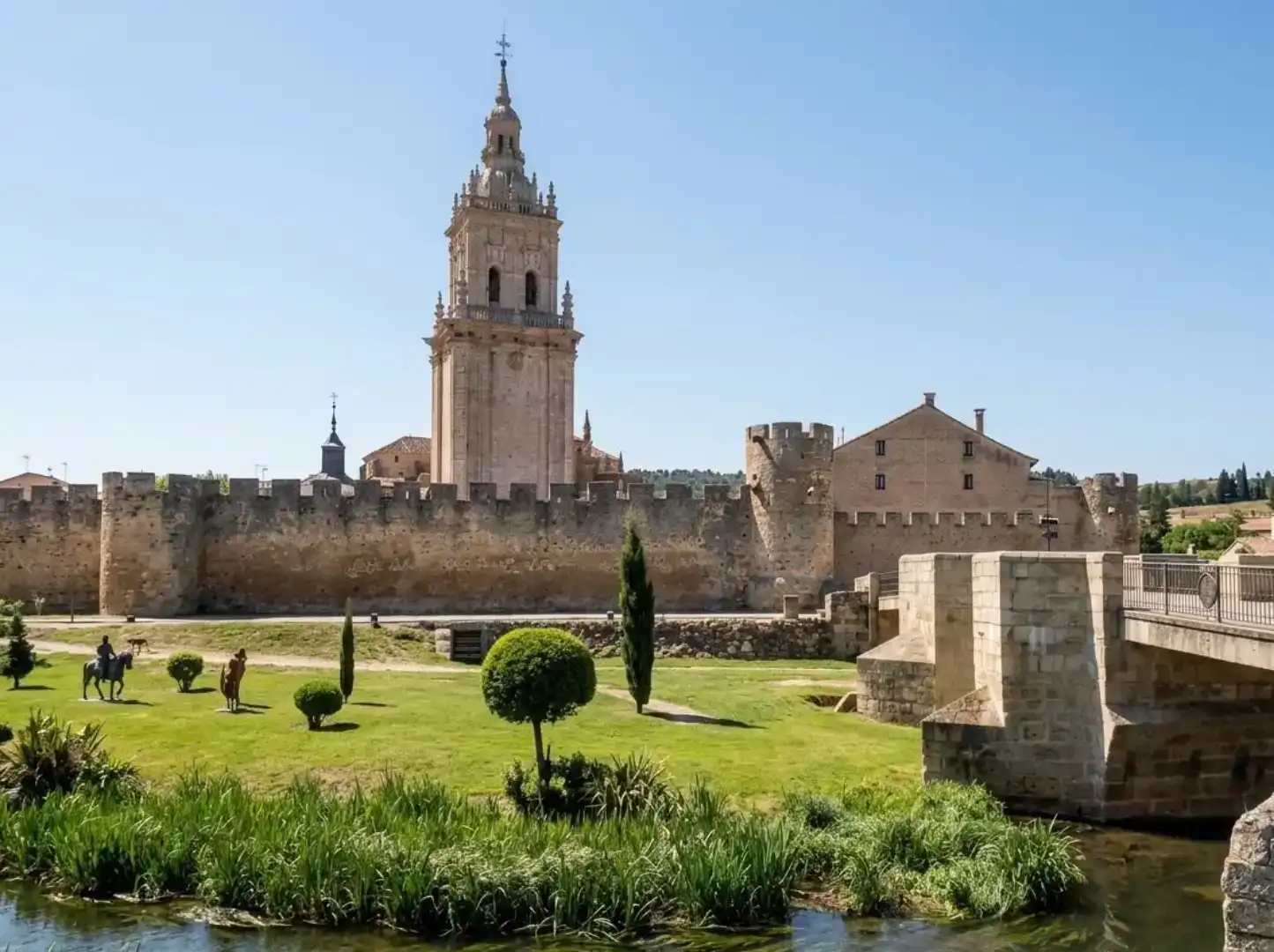 Vista exterior de Piso en venta en Burgo de Osma - Ciudad de Osma con Aire acondicionado, Parquet y Amueblado