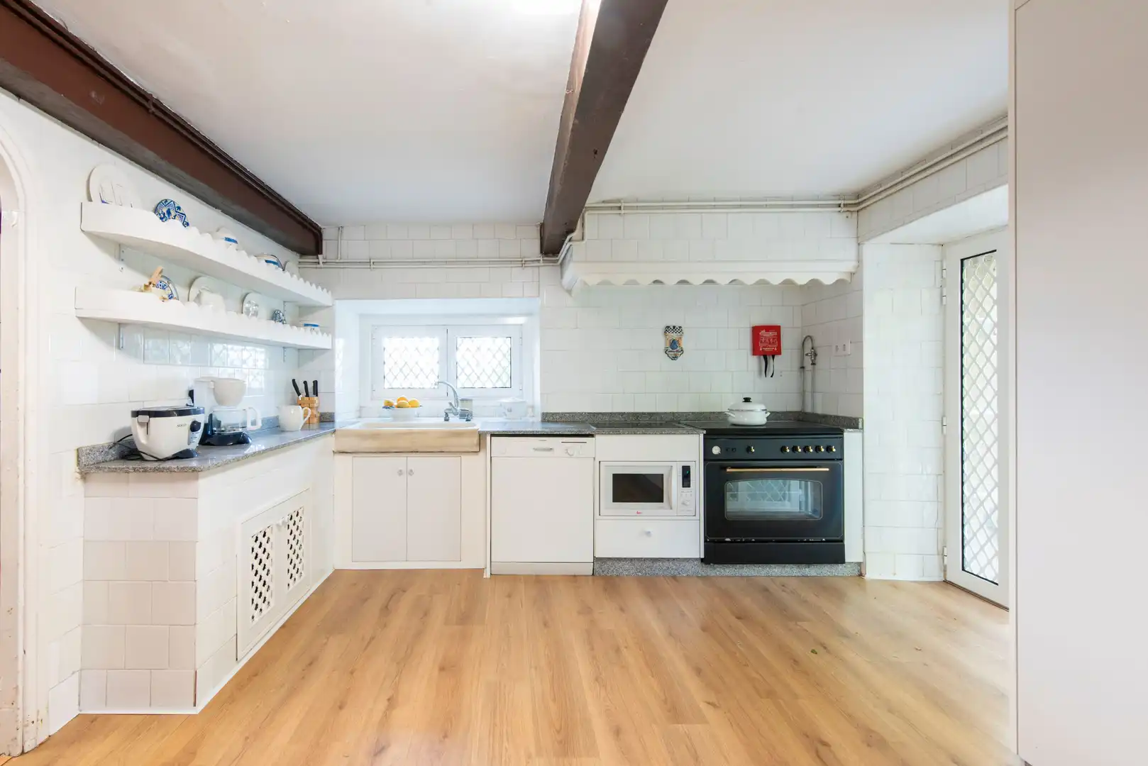Cocina de Casa o chalet de alquiler en Redondela con Calefacción, Jardín privado y Parquet