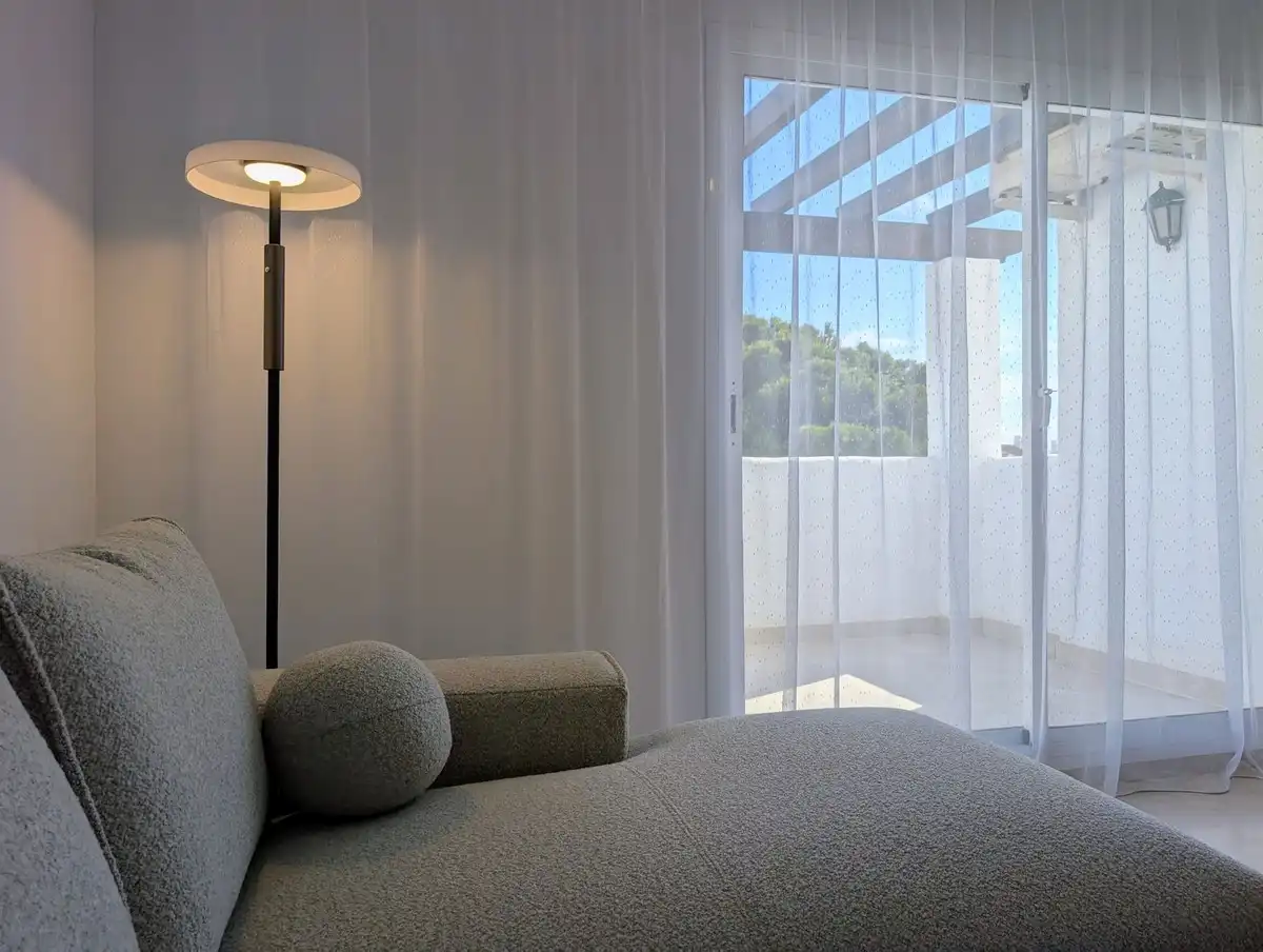 Habitación de Ático en venta en Estepona con Aire acondicionado y Terraza