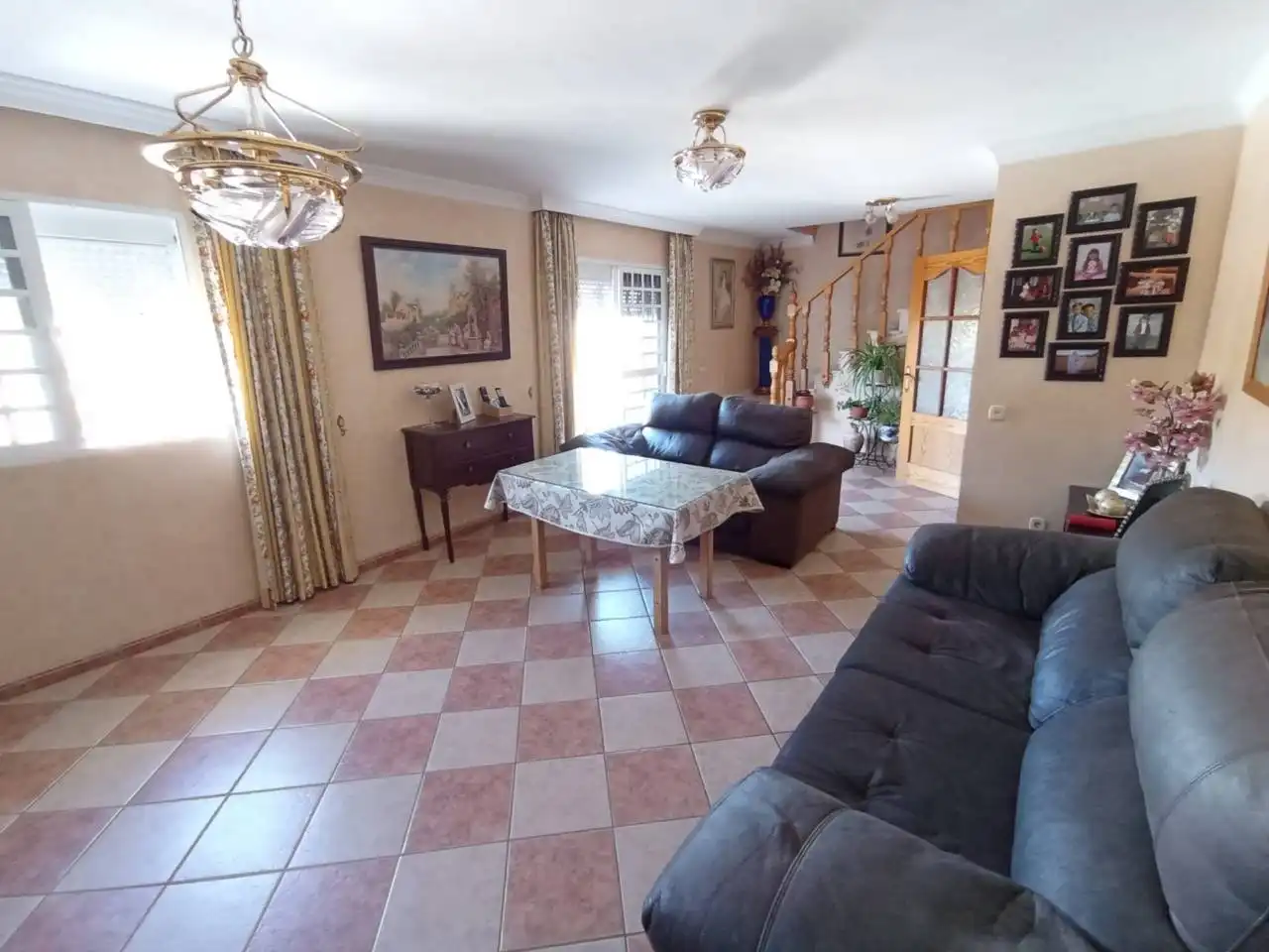 Sala de estar de Casa o chalet en venta en Manilva con Aire acondicionado, Calefacción y Terraza