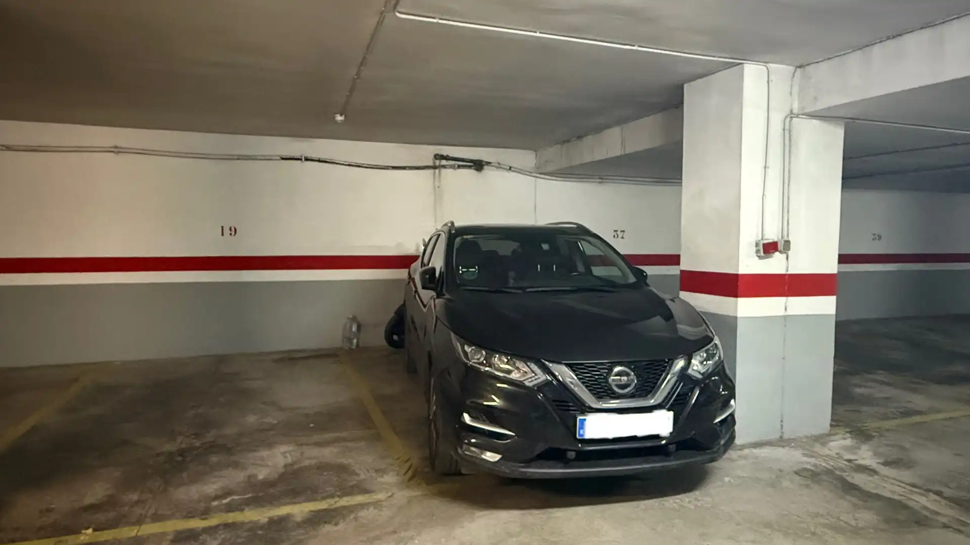 Parking de Piso en venta en Roquetas de Mar con Terraza, Amueblado y Piscina comunitaria