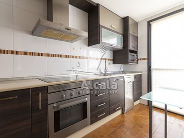 Piso con balcón en venta en Chiloeches