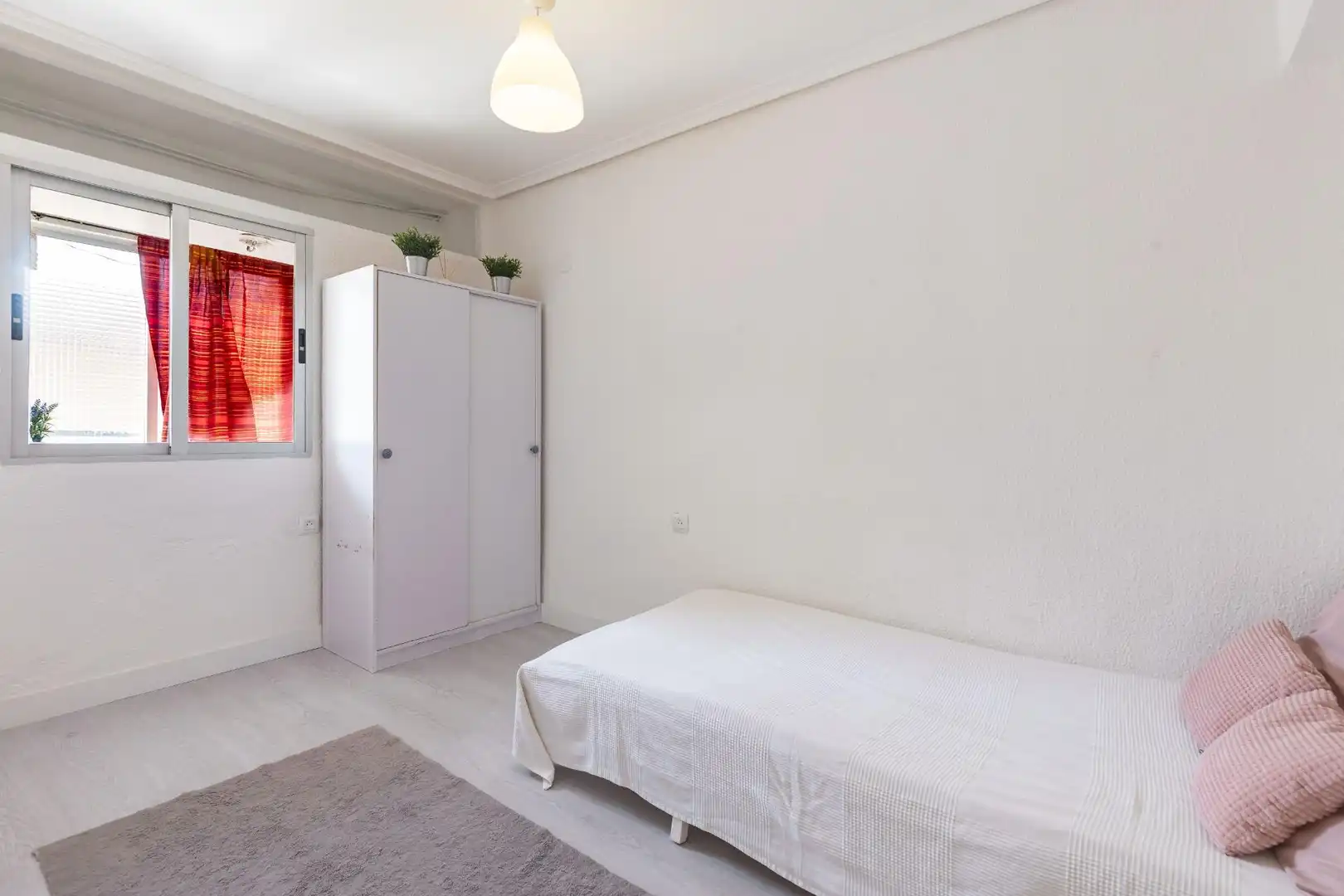 Habitación de Apartamento en venta en Godella con Aire acondicionado y Balcón