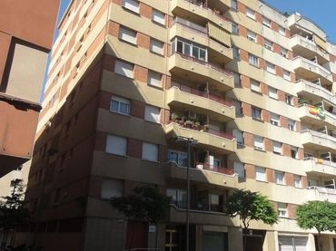 Pis amb ascensor en venda a Calle FRANCESC MACIA 70
