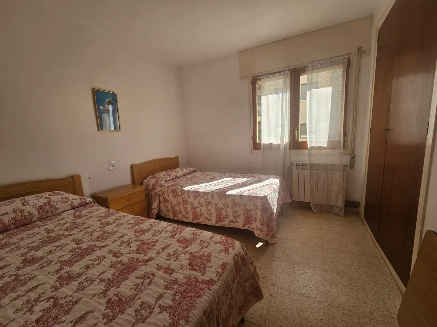 Habitación de Apartamento en venta en Torredembarra con Calefacción, Terraza y Amueblado