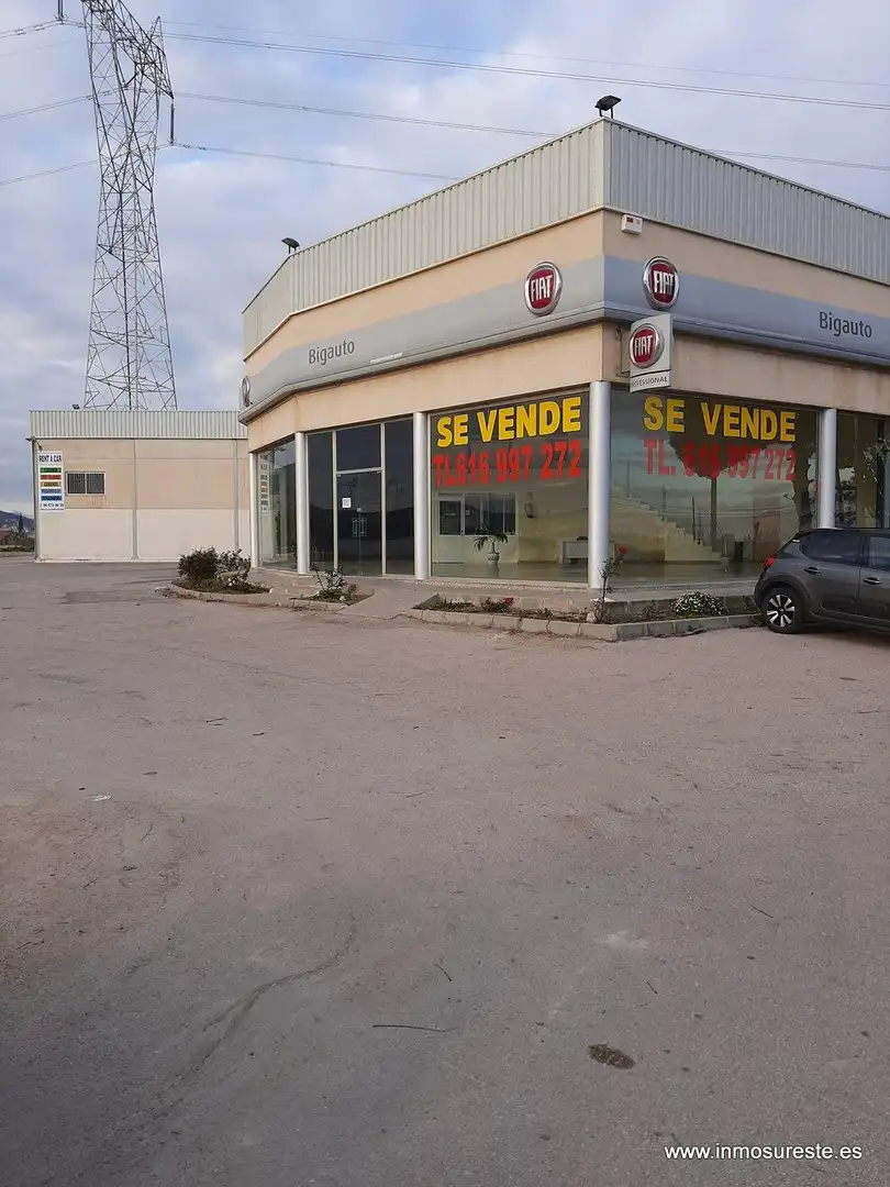Industrial building for sale in Desamparados - Hurchillo - Torremendo