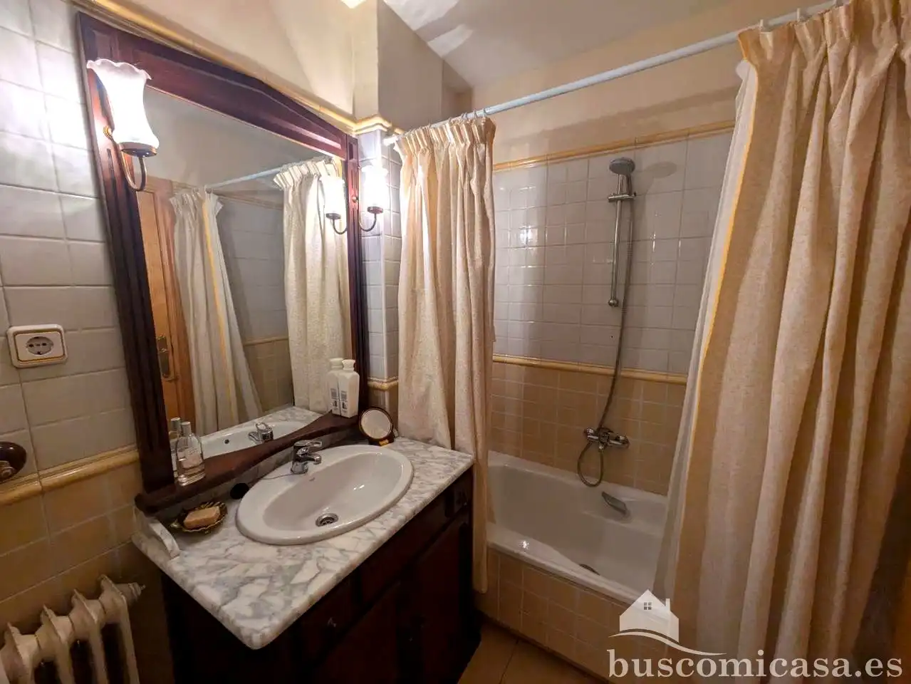 Zimmer in Avenida San Sebastián, Centro ciudad