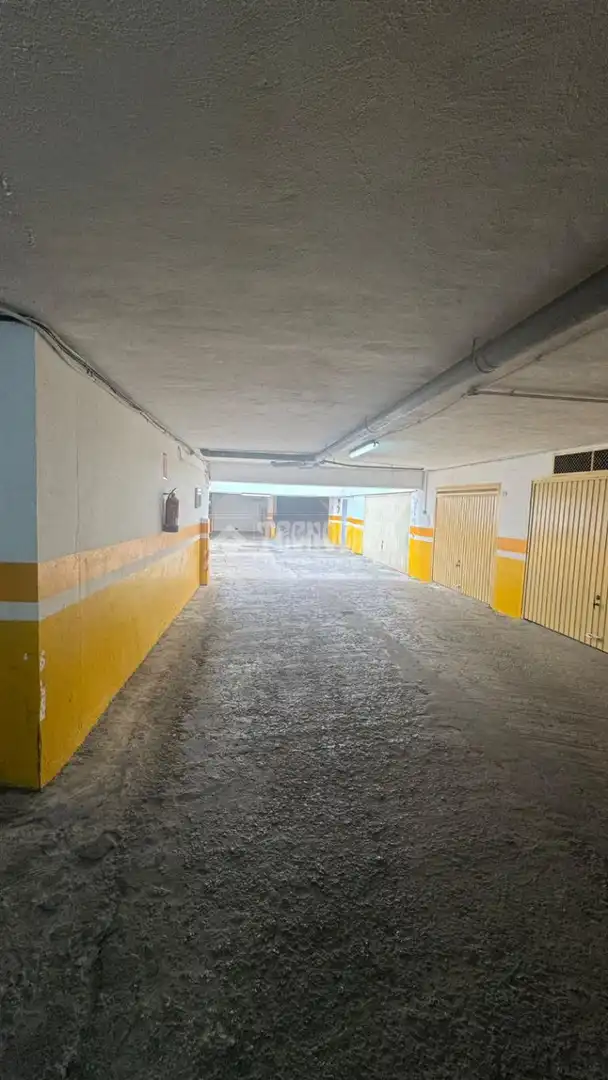 Parking de Piso en venta en Cádiz con Terraza