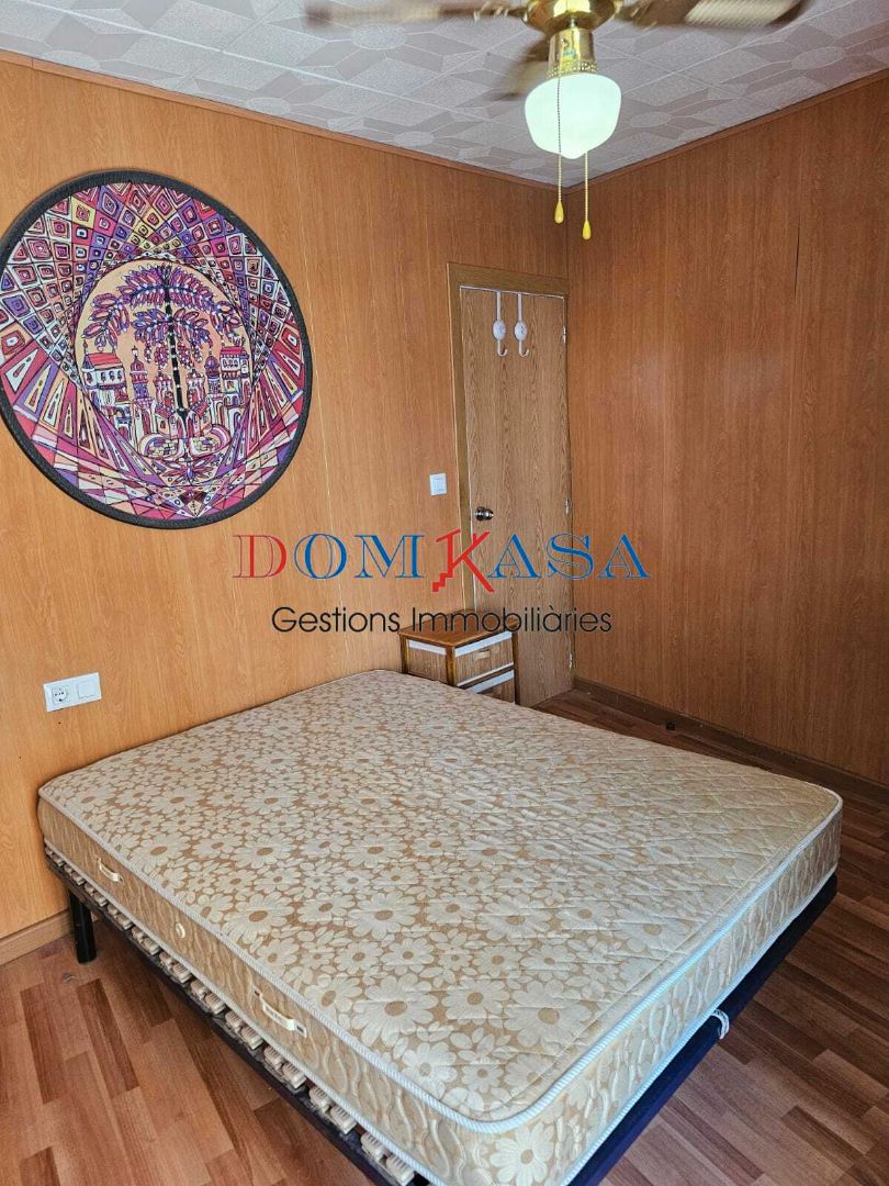 Schlafzimmer von Wohnung miete in Roquetes mit Möbliert