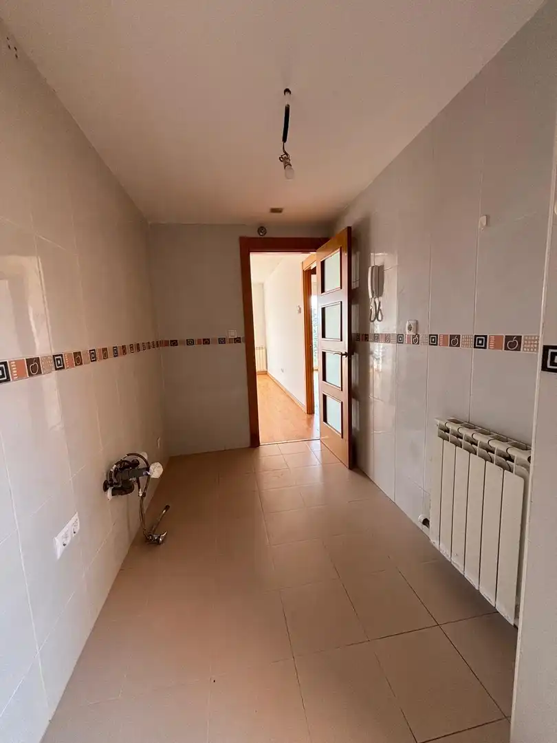 Piso en venta en Fuentes de Ebro con Trastero