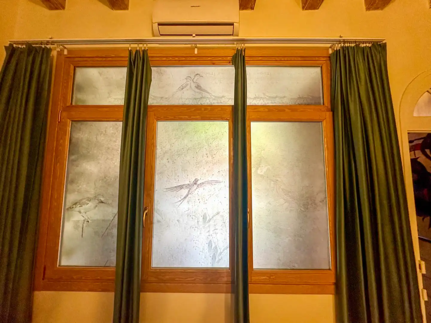 Lofts for sale in Barcelona  with Air Conditioner, Private garden and Parquet flooring