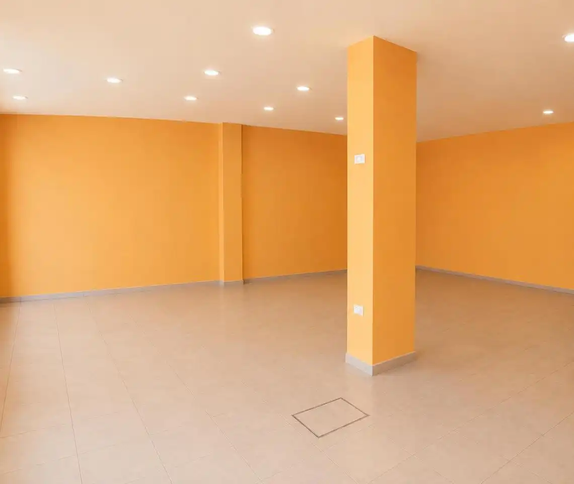 Local comercial en venda a Blas Y Ubide, imagen 6