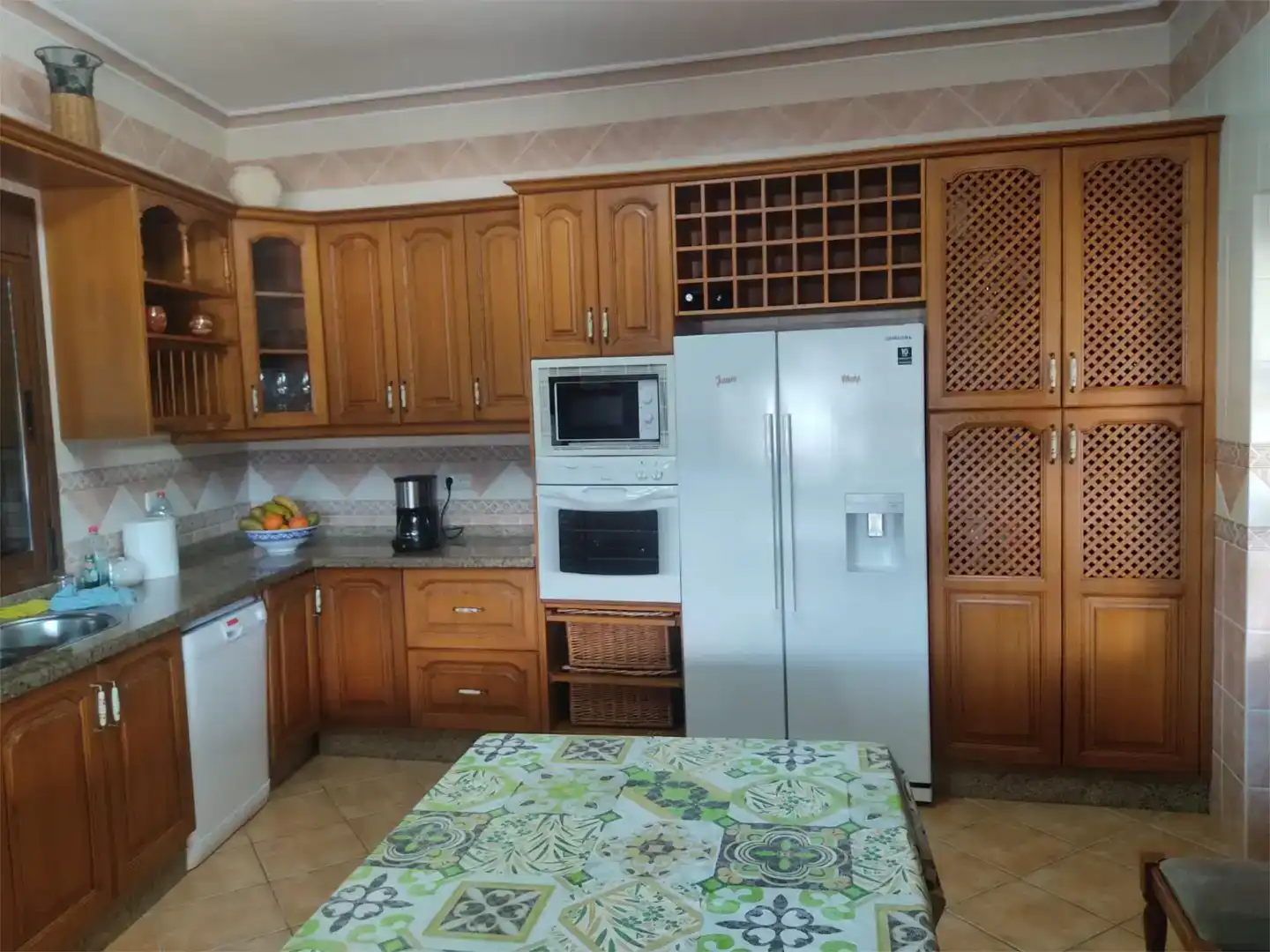 Kitchen of Houses for rent in Guaro, Málaga