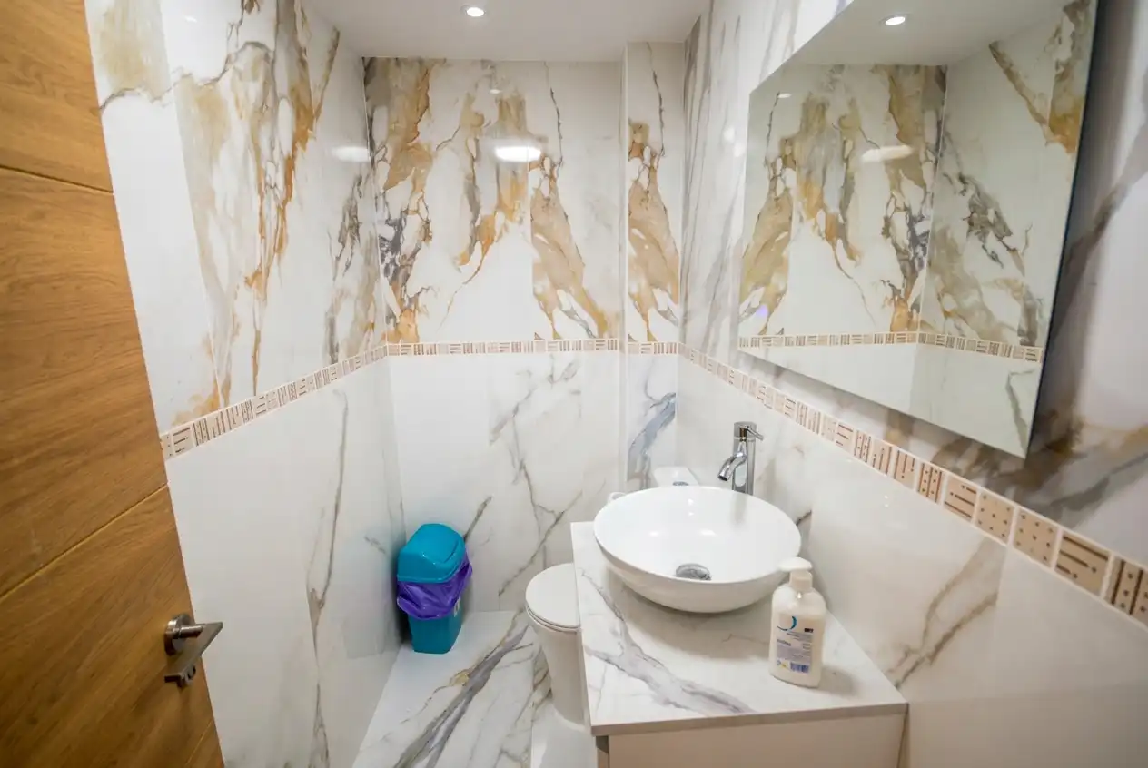 Baño de Edificio en venta en Ingenio con Alarma