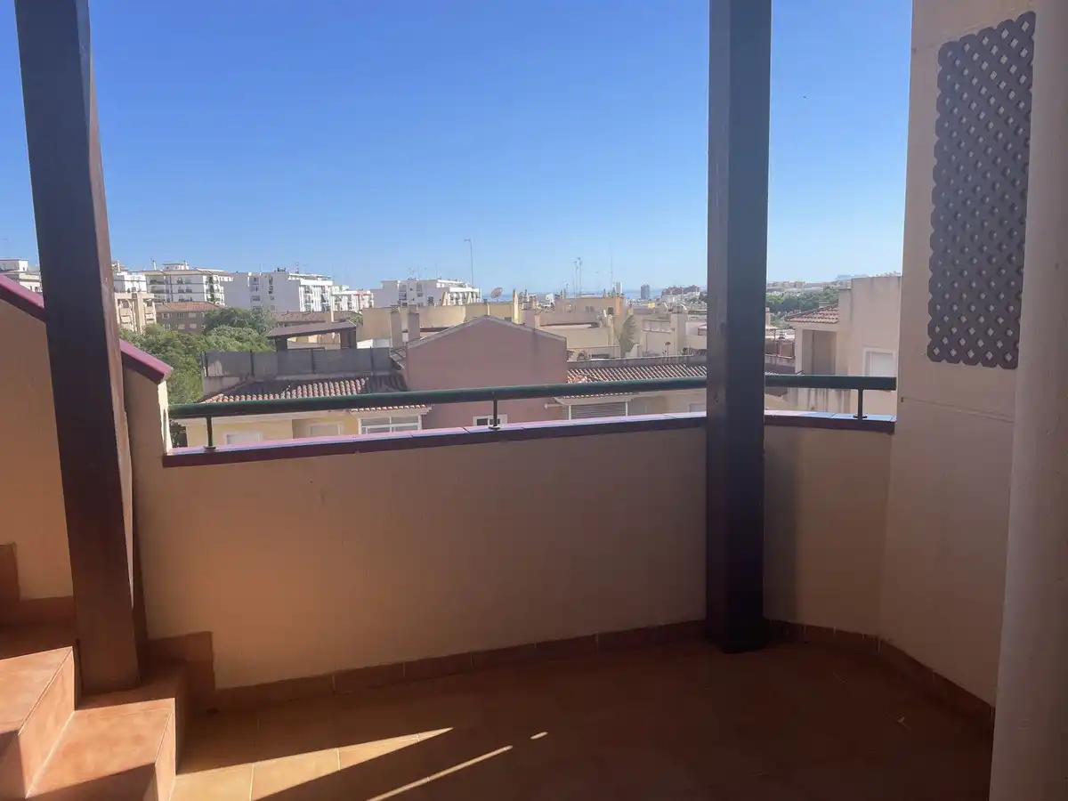 Penthouse with pool for sale in Estepona - Estepona,Centro,Avenida Juan Carlos I