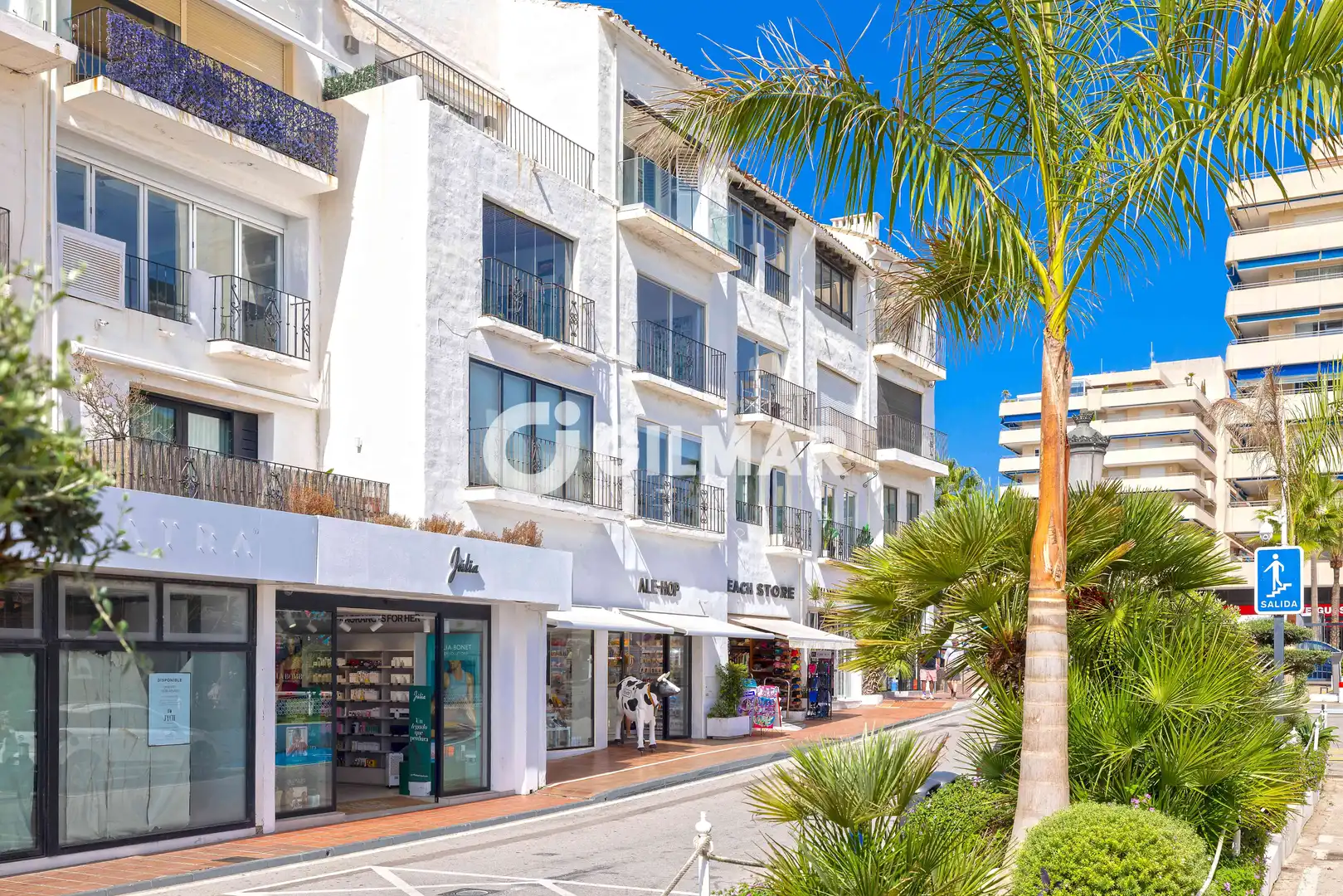 Flat with terrace for sale in Nueva Andalucía, imagen 28