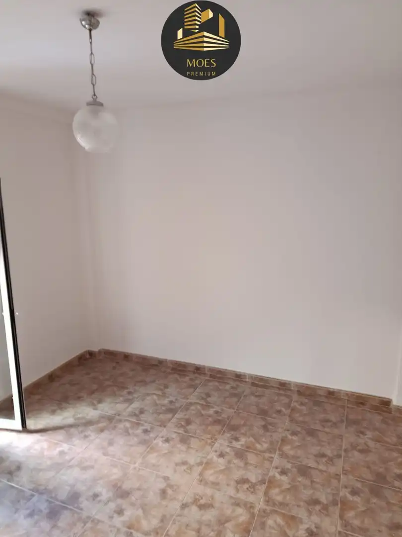 Habitación de Piso en venta en Jaén con Balcón