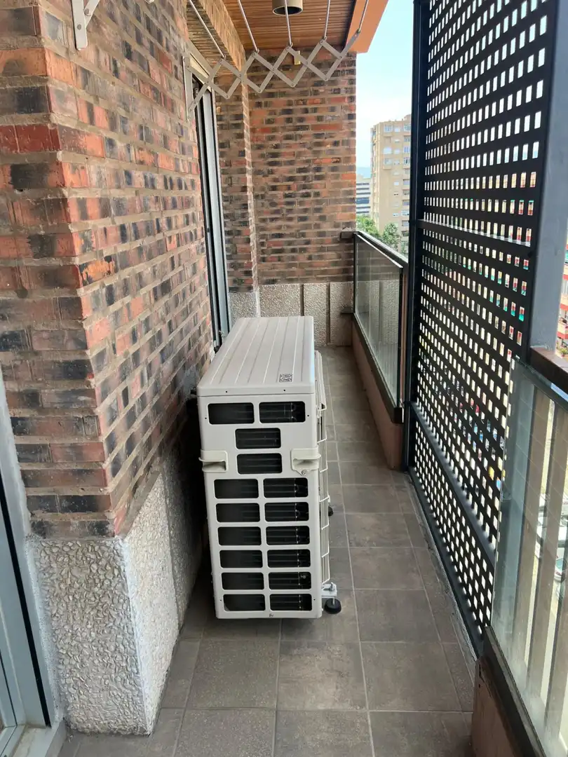 Terrassa de Pis en venda en  Logroño amb Aire condicionat, Calefacció i Terrassa