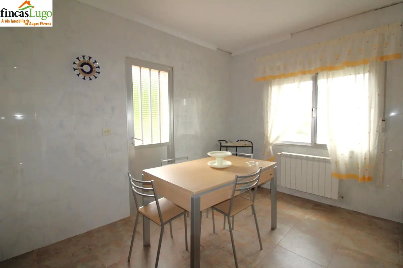 Comedor de Casa o chalet en venta en Begonte con Calefacción, Jardín privado y Terraza