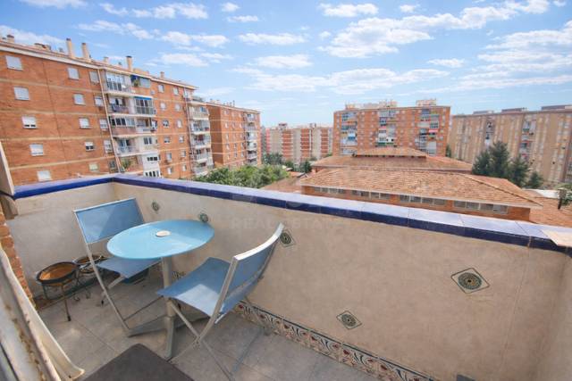 Piso en Venta en Calle Conejito de Málaga en La Luz - El Torcal