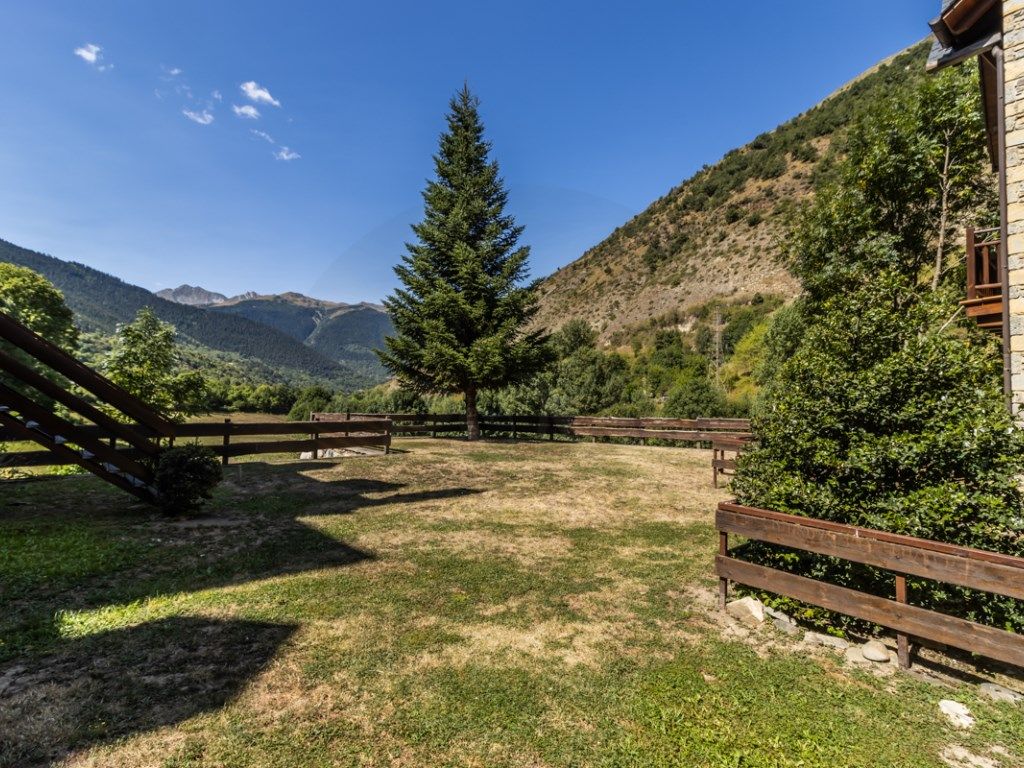 Garden of Single-family semi-detached for sale in Vielha e Mijaran