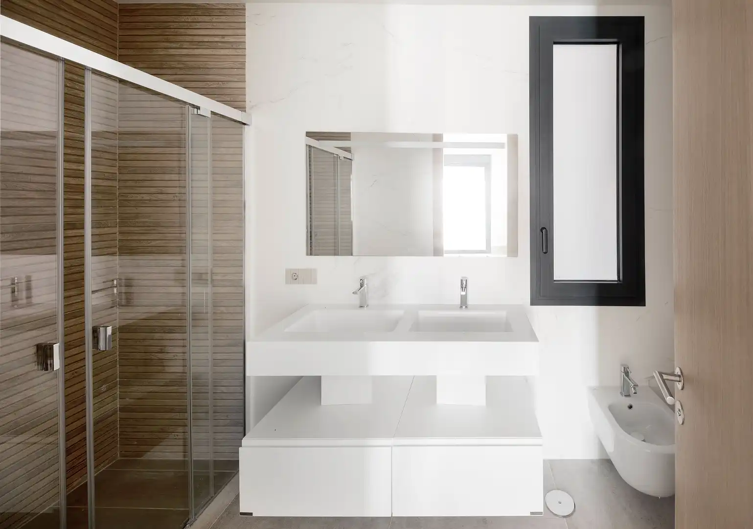 Baño de Piso en venta en Málaga con Aire acondicionado, Calefacción y Trastero