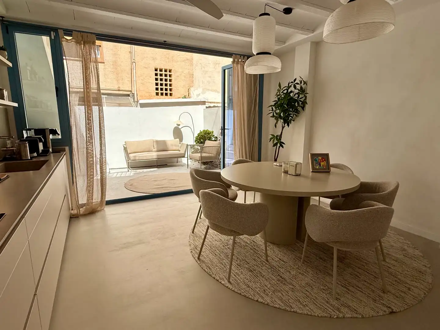 Esszimmer von Einfamilien-Reihenhaus zum Verkauf in Palafrugell mit Klimaanlage, Möbliert und Balkon