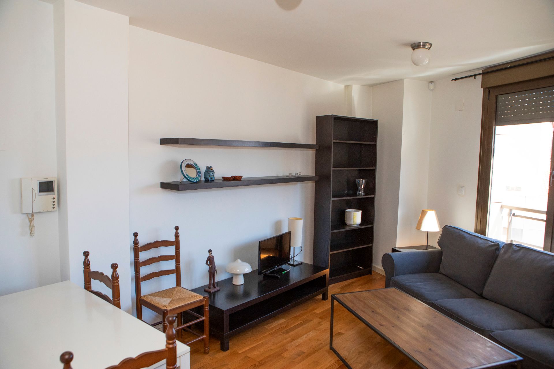 Living room of Flat for sale in  Albacete Capital  with Air Conditioner, Heating and Furnished