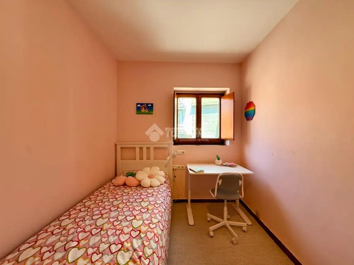 Habitación de Piso en venta en Vilanova i la Geltrú con Aire acondicionado y Balcón